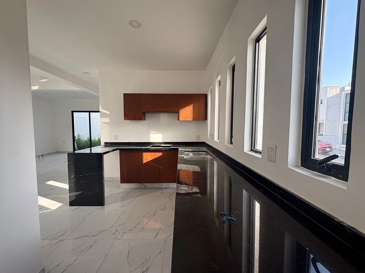 Casa em Lomas de la Rioja, Alvarado, foto 3 de 19