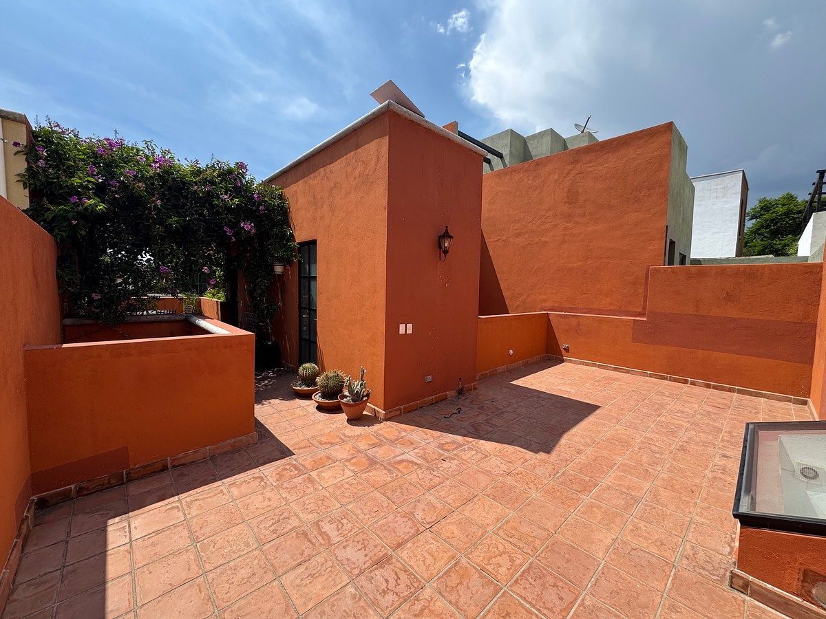 House in Gated Community in Independencia, San Miguel de Allende, photo 34 of 39