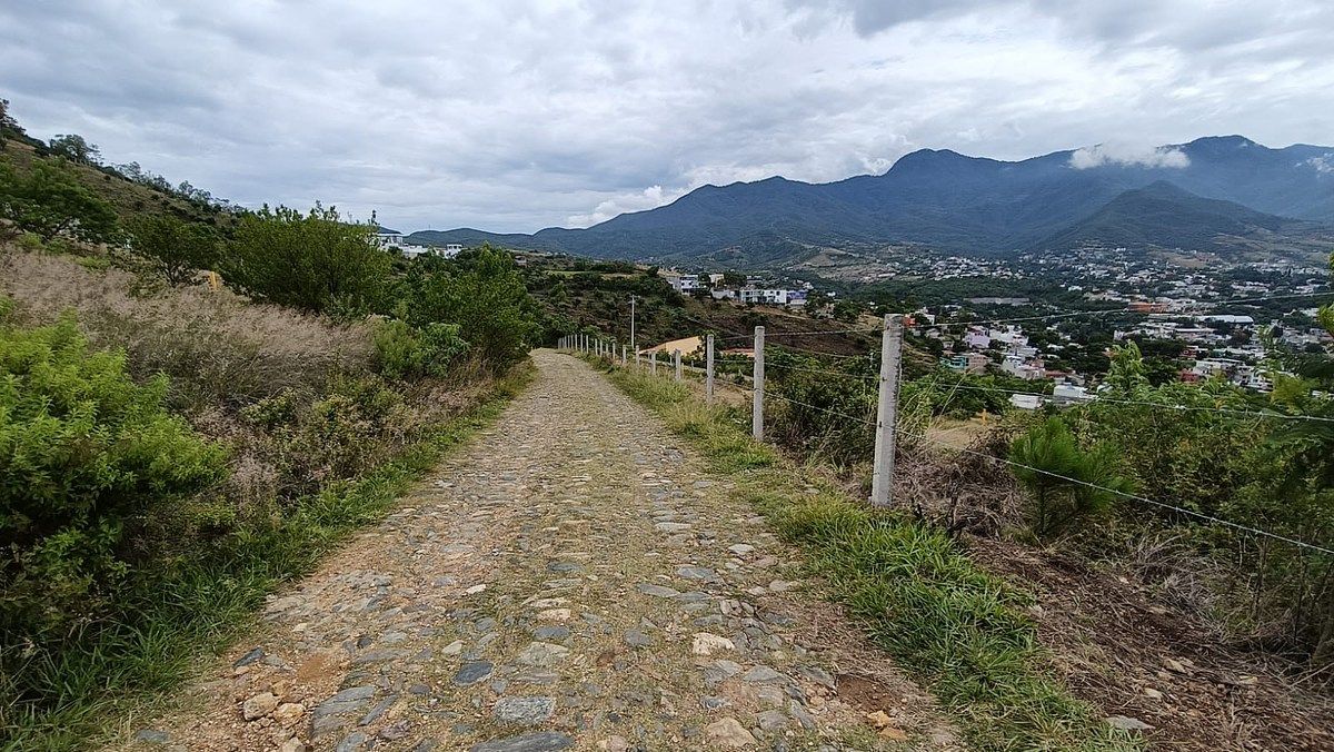 LAND FOR SALE IN COLONIA LOMA LINDA, OAXACA DE JUAREZ, photo 1 of 8