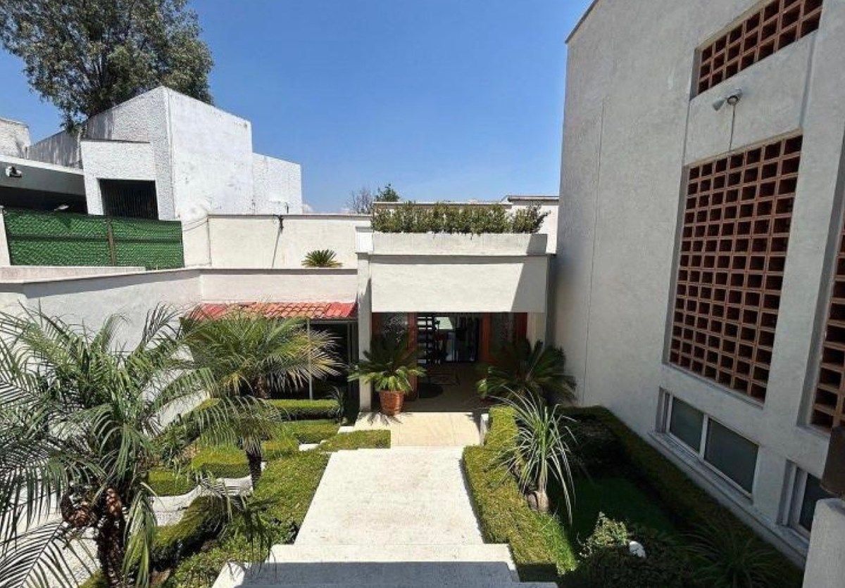 Casa em Club de Golf México, Tlalpan, foto 2 de 27