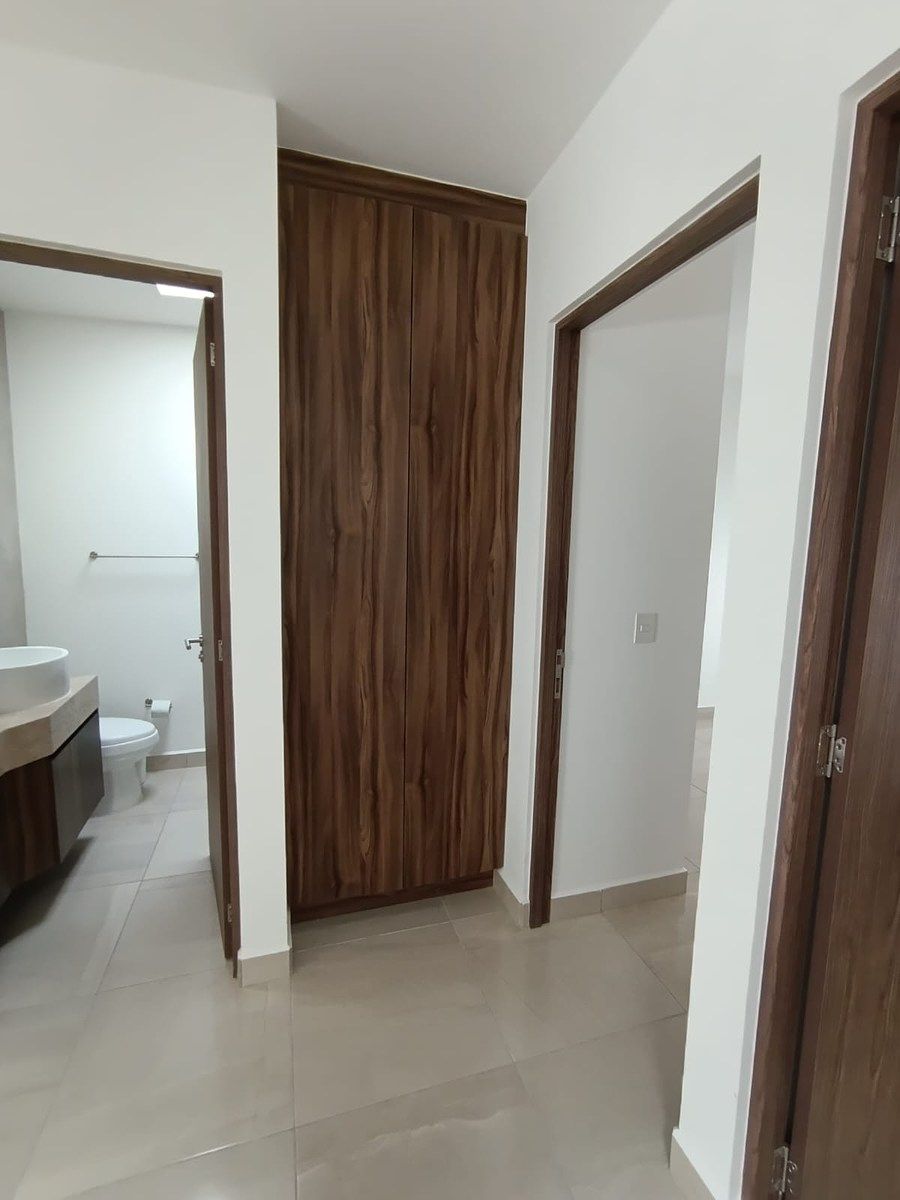 Casa em Zibatá, El Marqués, foto 9 de 13