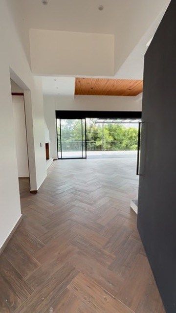 House in Gated Community in Avándaro, Valle de Bravo, photo 4 of 28