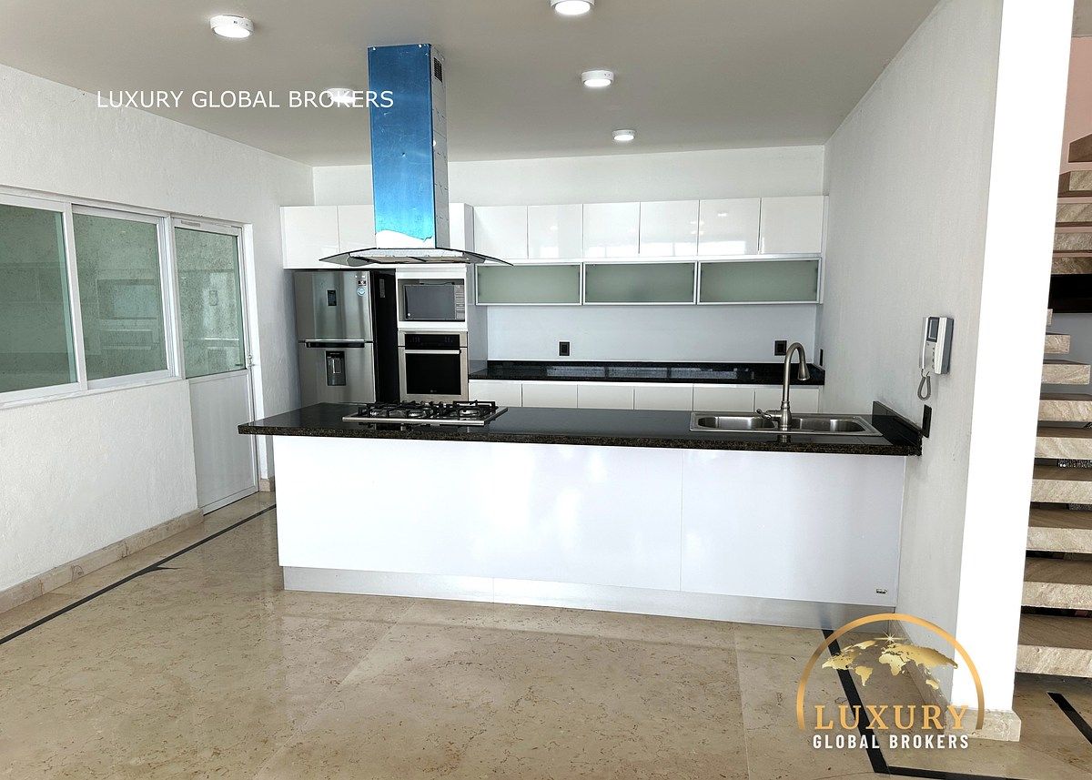 House in Misión San Jerónimo, Querétaro, photo 9 of 43
