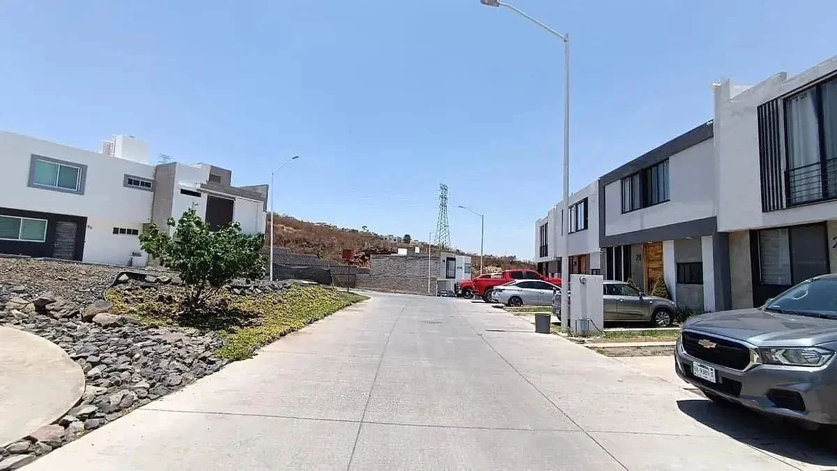 House in Gated Community in Pedregal del Bosque, Tlaquepaque, photo 32 of 37