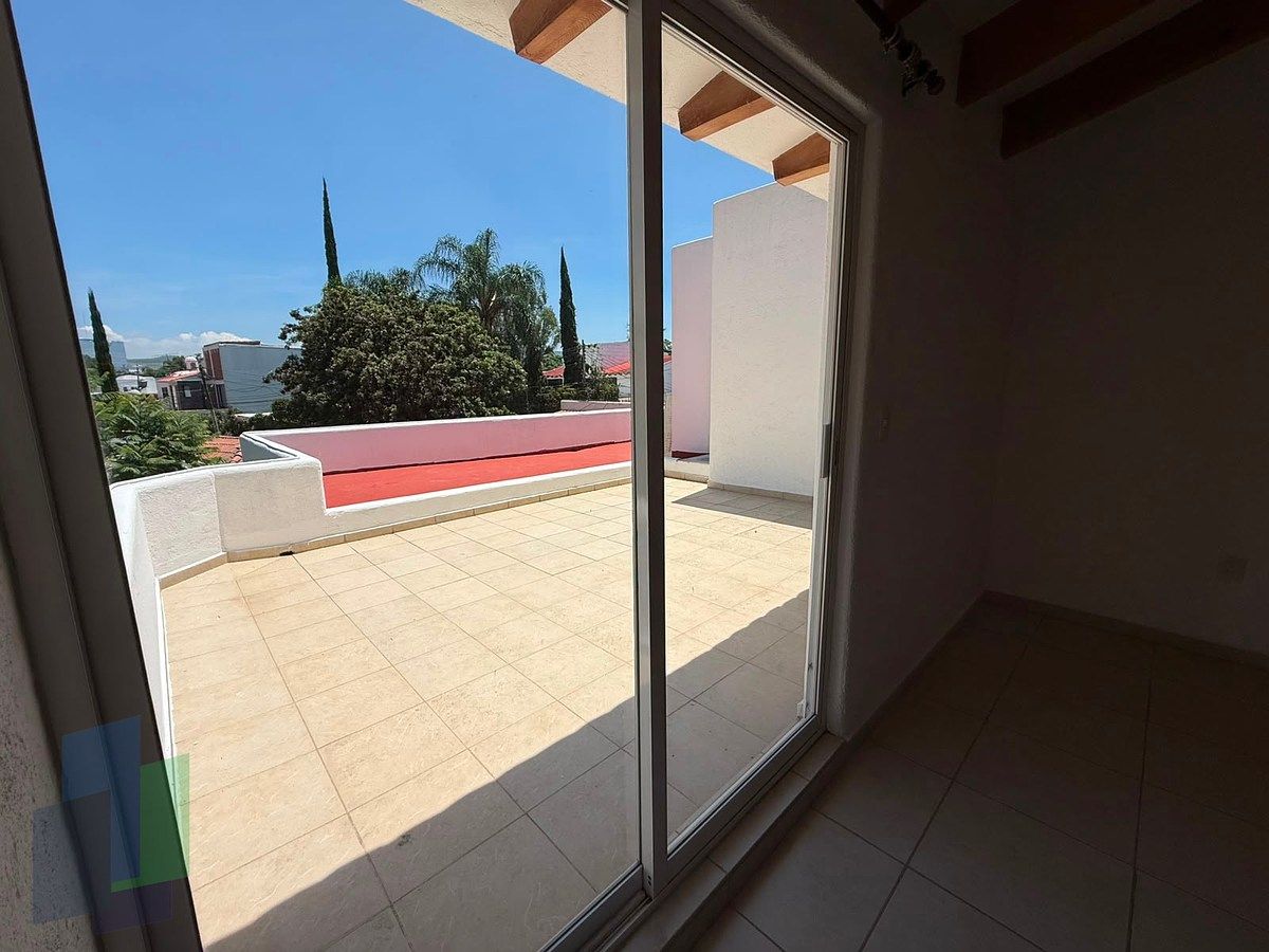 House in Jurica, Querétaro, photo 6 of 49