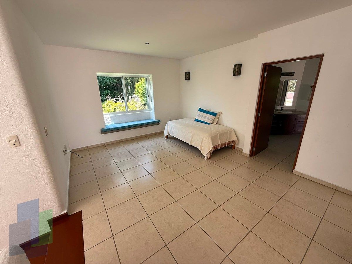 House in Jurica, Querétaro, photo 15 of 49
