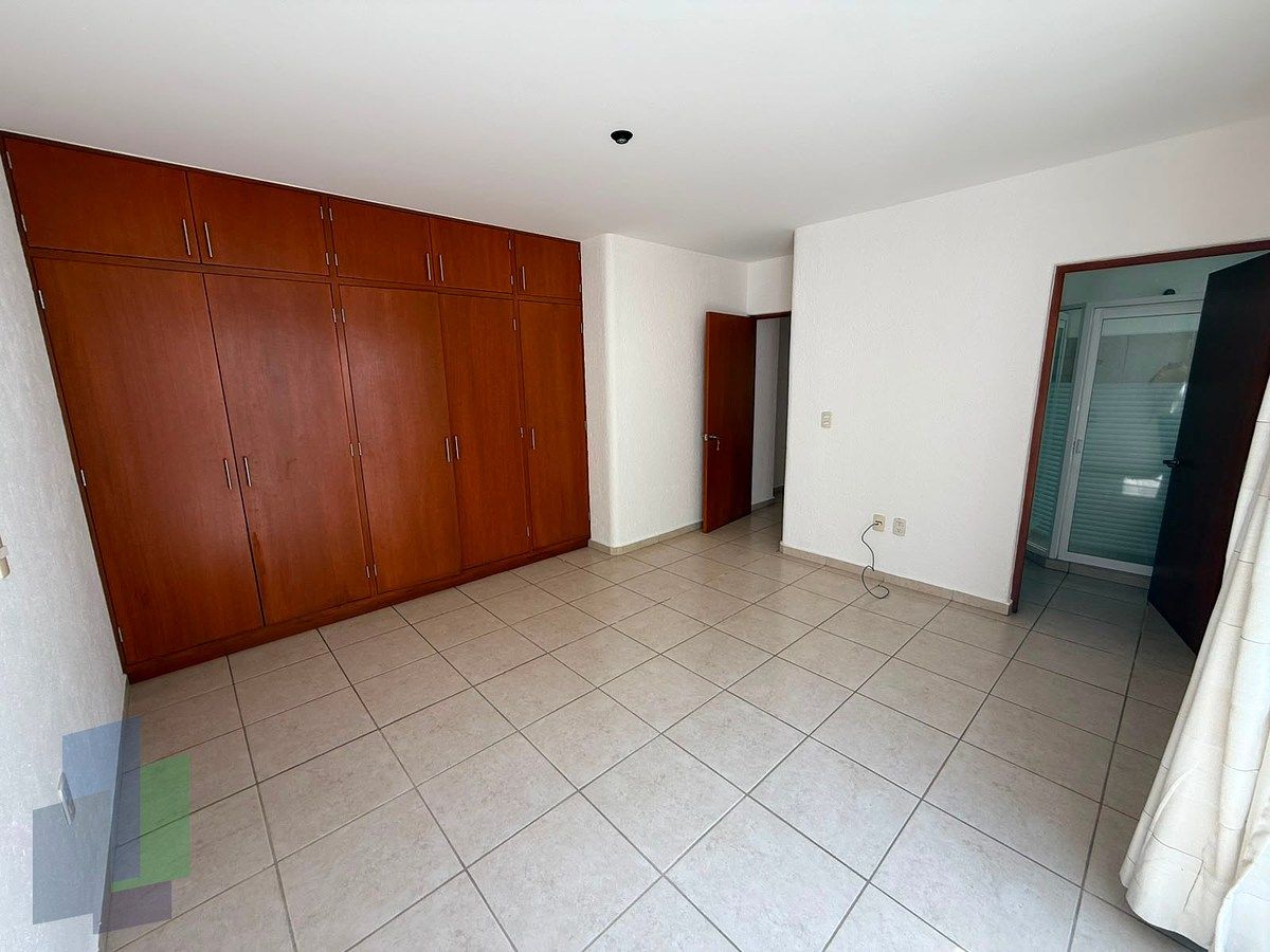 House in Jurica, Querétaro, photo 36 of 49