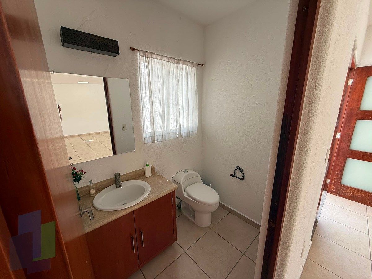 House in Jurica, Querétaro, photo 42 of 49