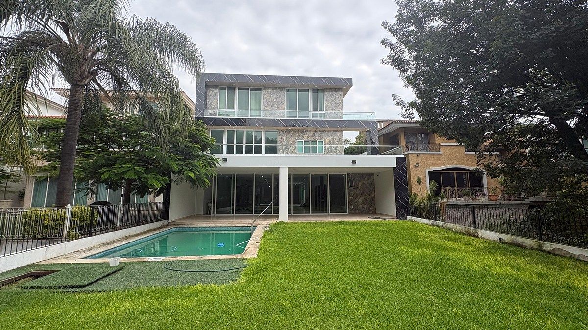 Casa en Puerta de Hierro, Zapopan, foto 38 de 48