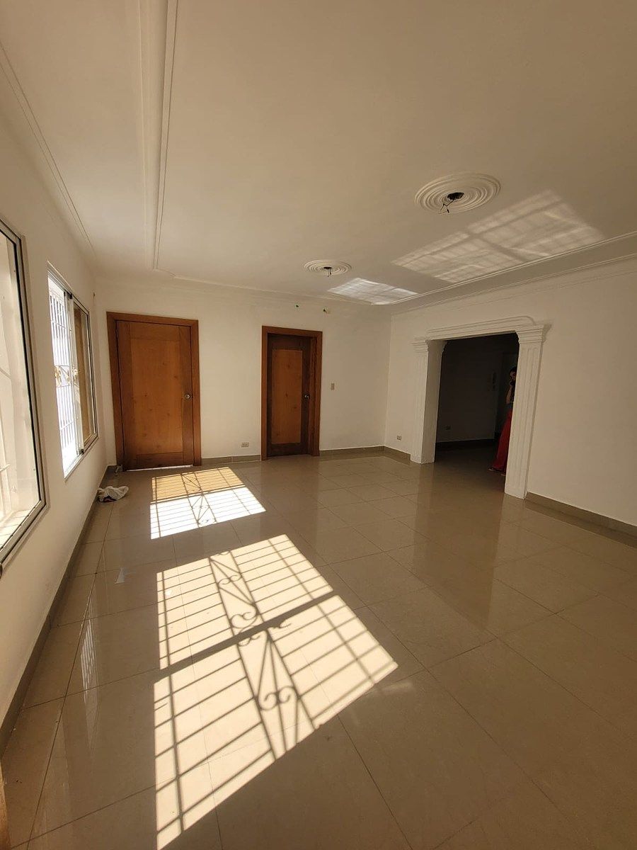 Casa en El Embrujo III, Santiago de los Caballeros, foto 4 de 10