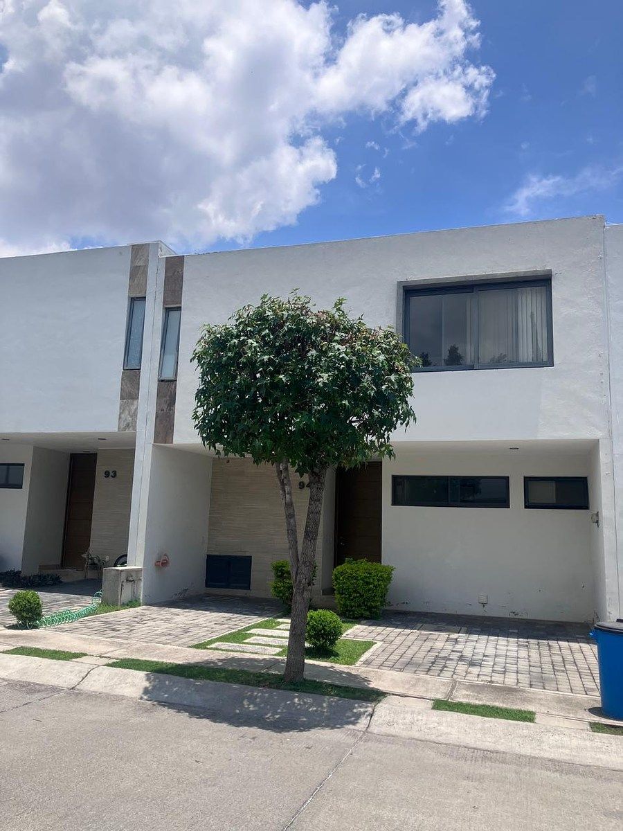 Casa en Las Villas Residencial, foto 1 de 18