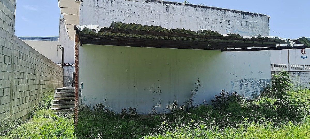 Bodega comercial en Yucalpeten, Mérida, foto 9 de 11