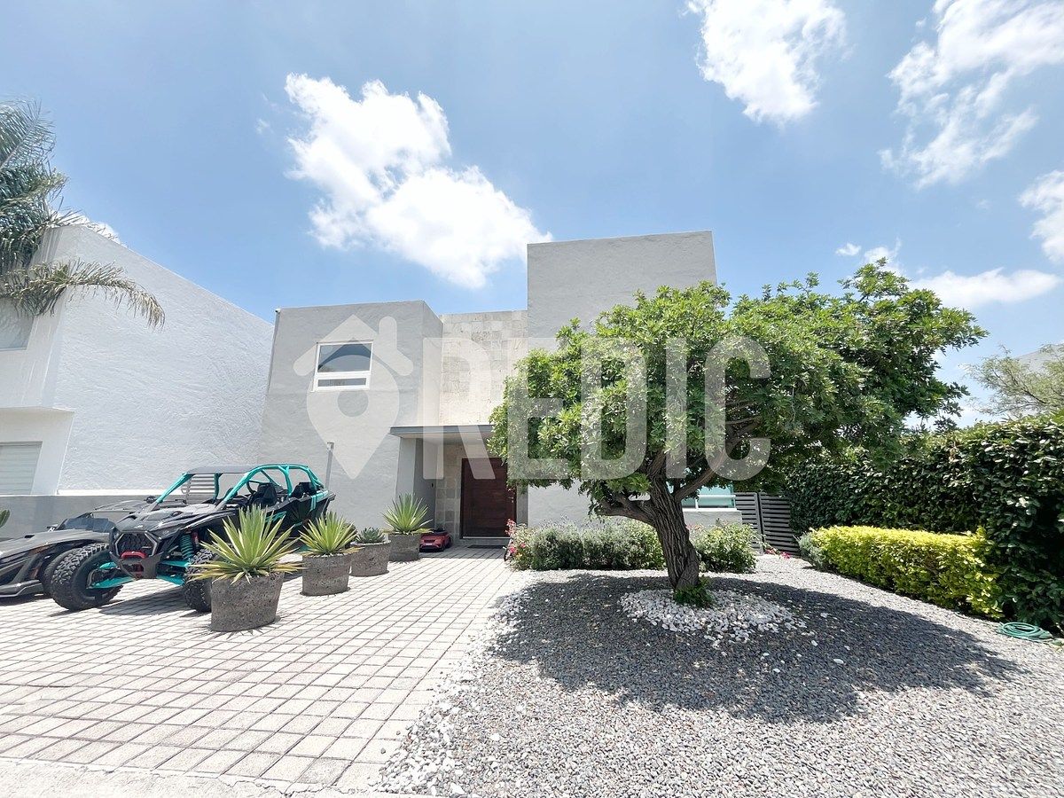 Casa em Misión de Concá, Querétaro, foto 2 de 26