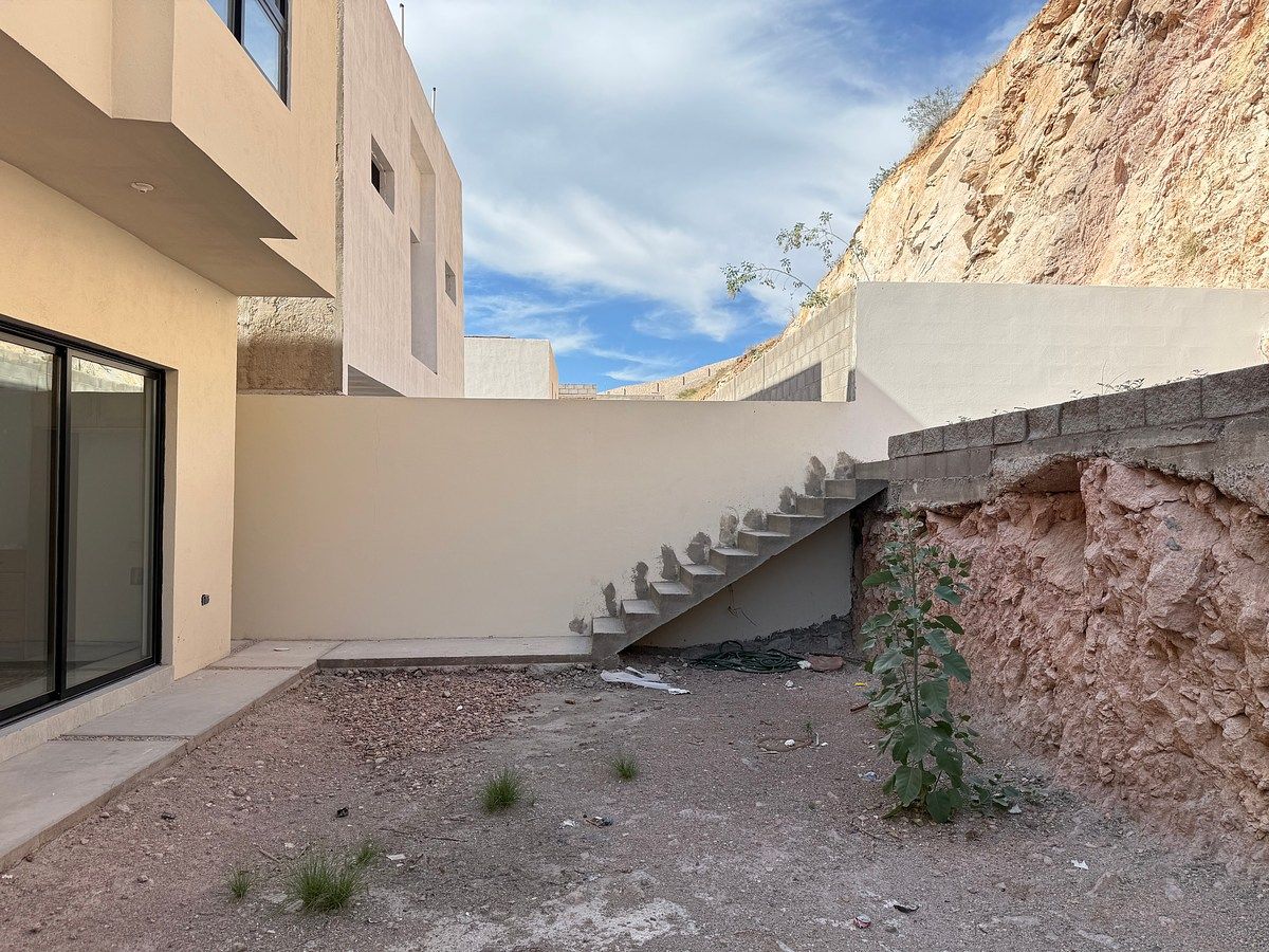 House in Bosque Real, Chihuahua, photo 9 of 16