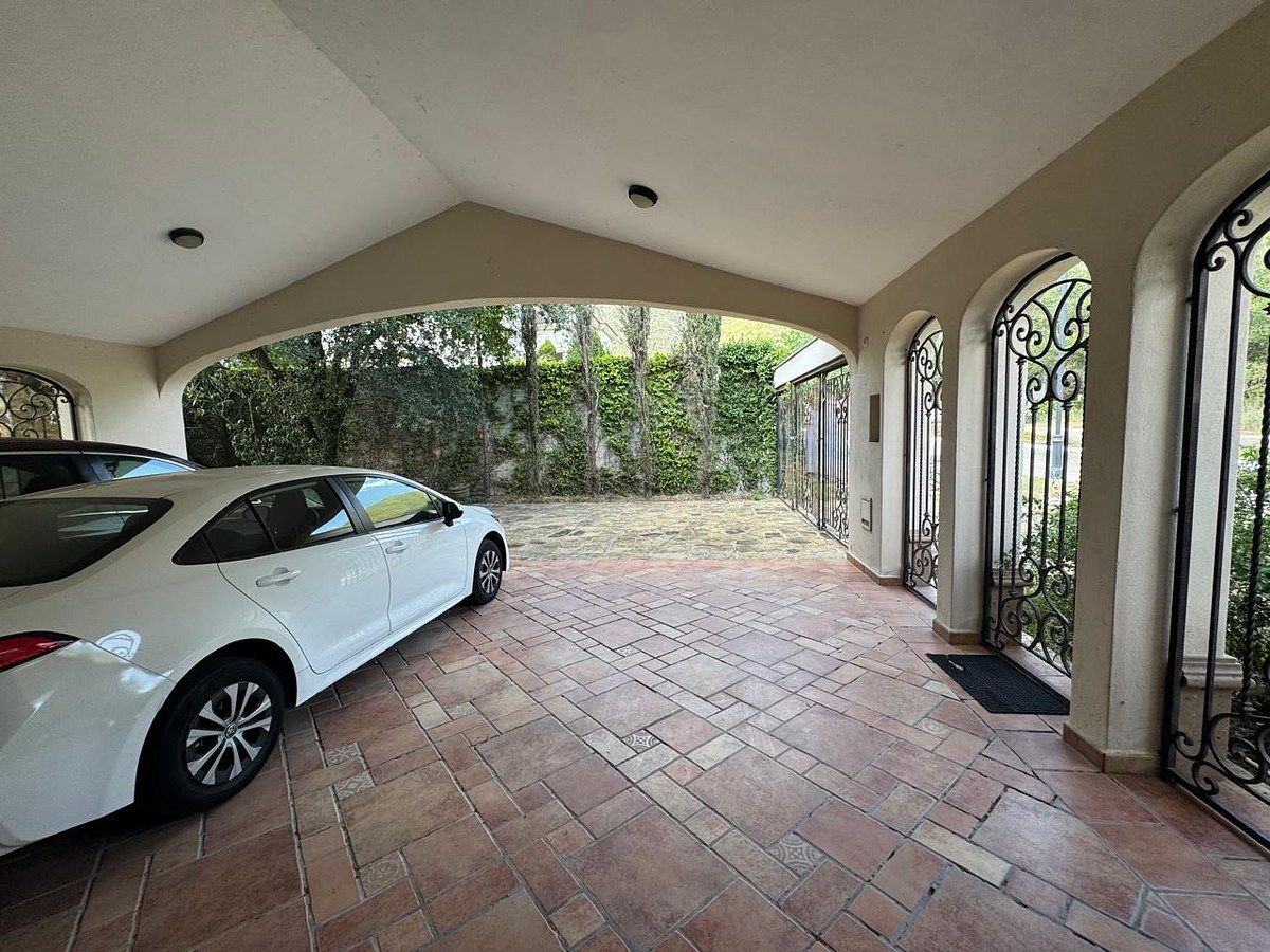 Casa en Portal del Huajuco, Monterrey, foto 20 de 31