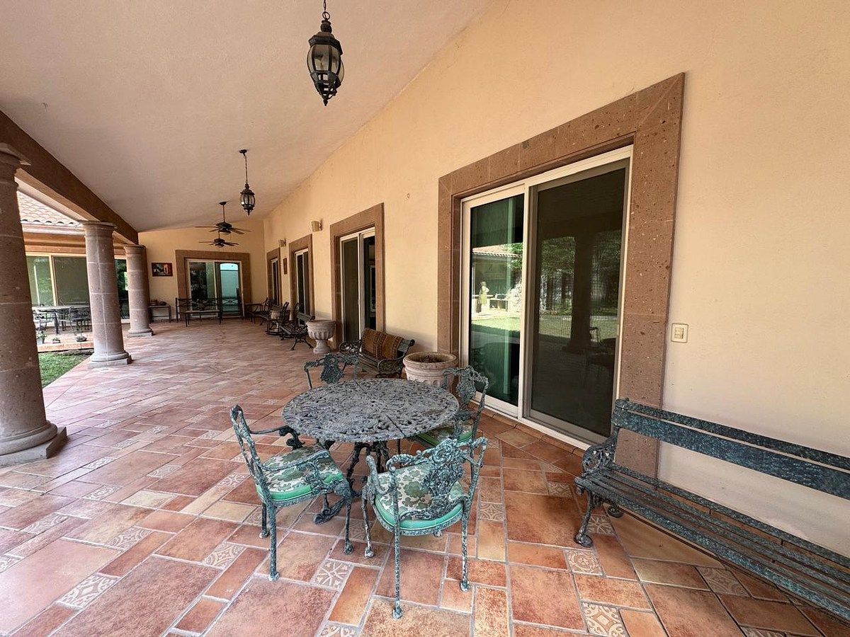 Casa en Portal del Huajuco, Monterrey, foto 28 de 31