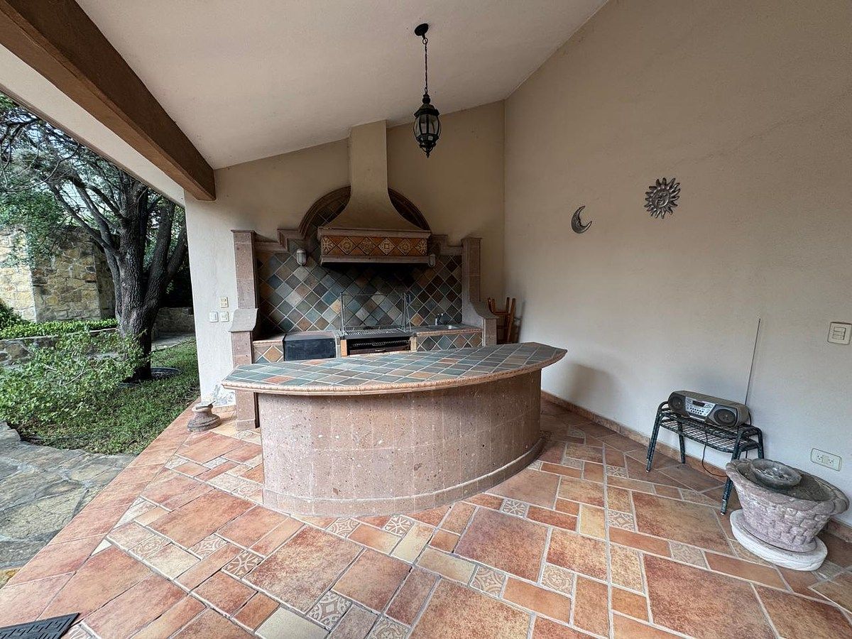 Casa en Portal del Huajuco, Monterrey, foto 29 de 31