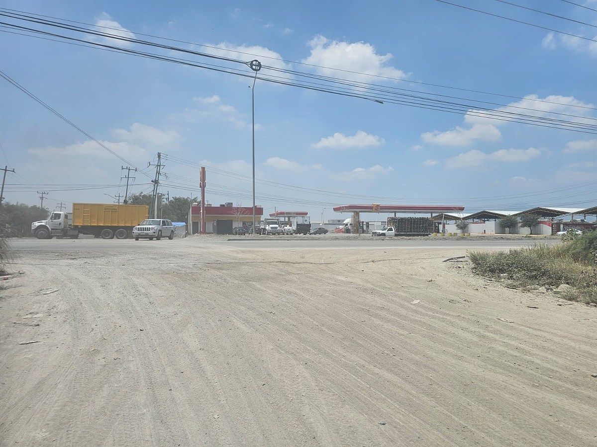 Lot in Valle del Norte Sector Montaña, Salinas Victoria, photo 2 of 4