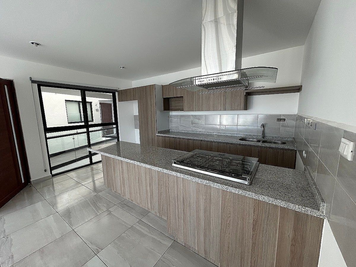 Apartamento em Zibatá, El Marqués, foto 3 de 20
