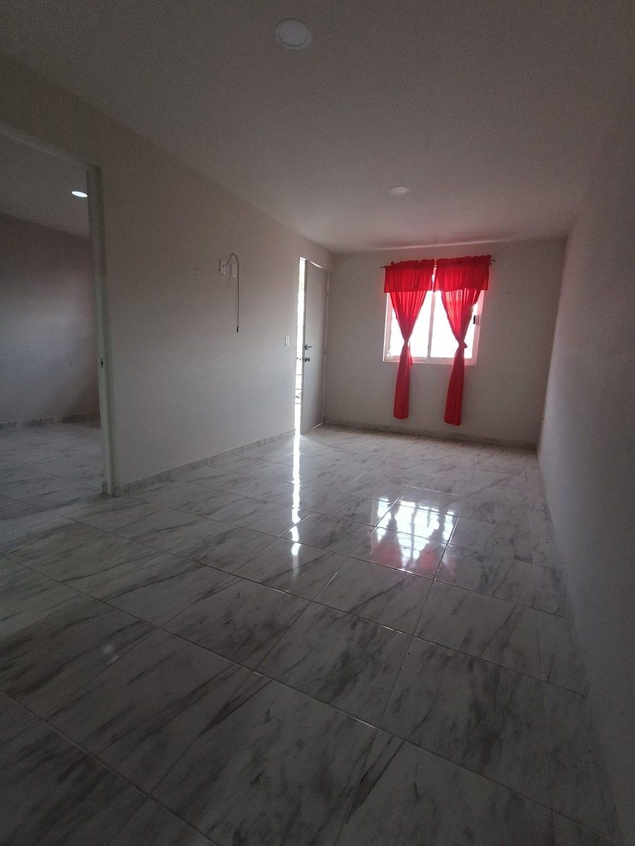 Casa em El Saucillo, Mineral de la Reforma, foto 2 de 9