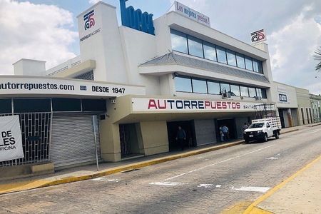 COMMERCIAL BUILDING IN DOWNTOWN MERIDA FOR SALE