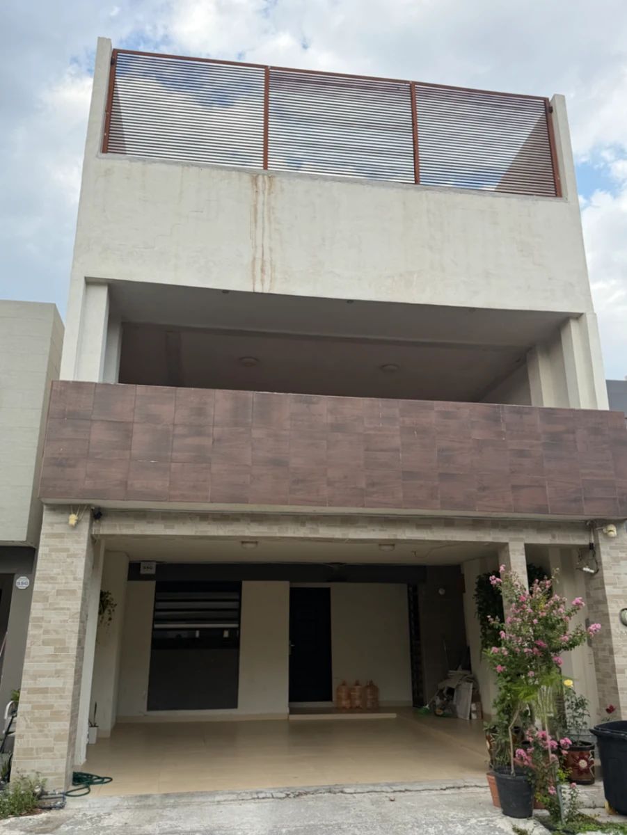 Casa en Venta en Apodaca, foto 1 de 21