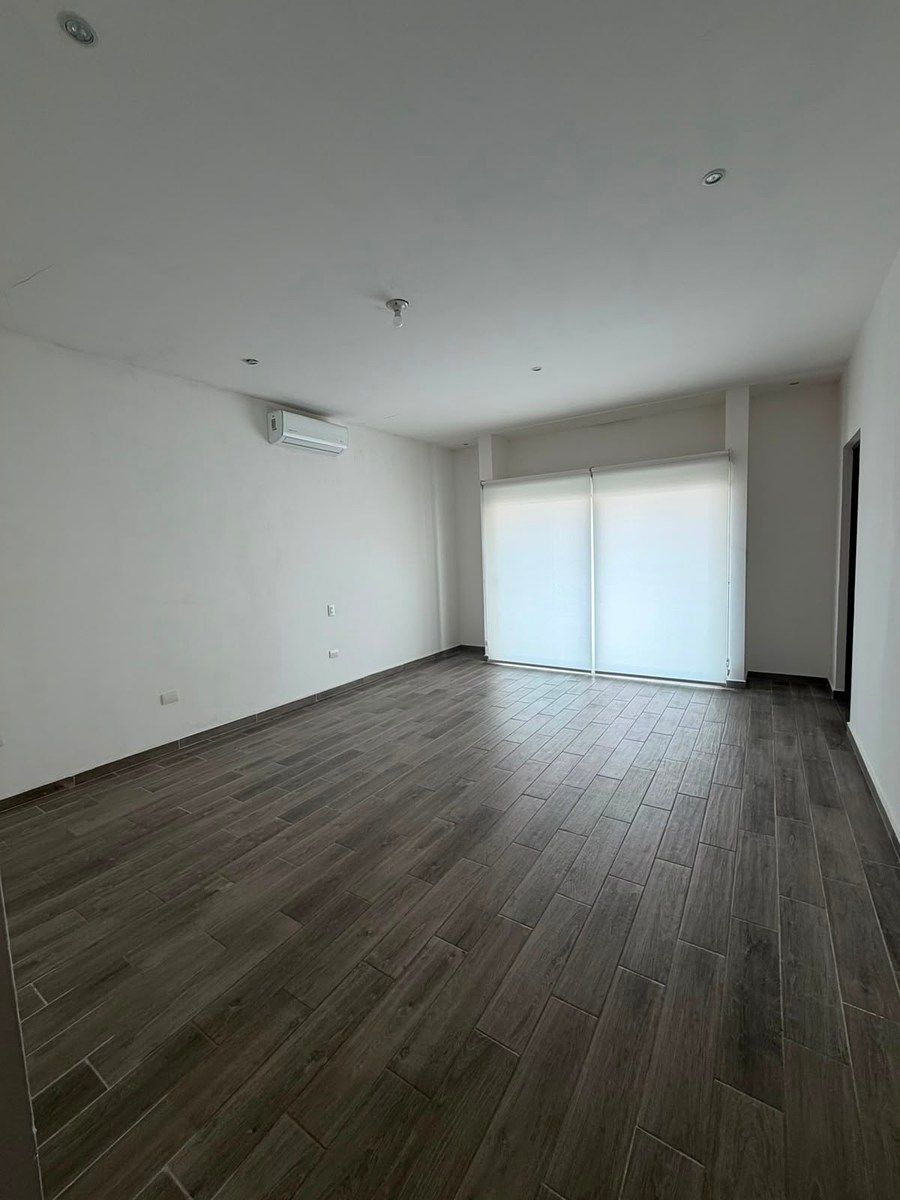 Casa em Cumbres Elite Premier, García, foto 2 de 15