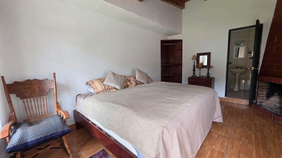 House in Avándaro, Valle de Bravo, photo 5 of 13