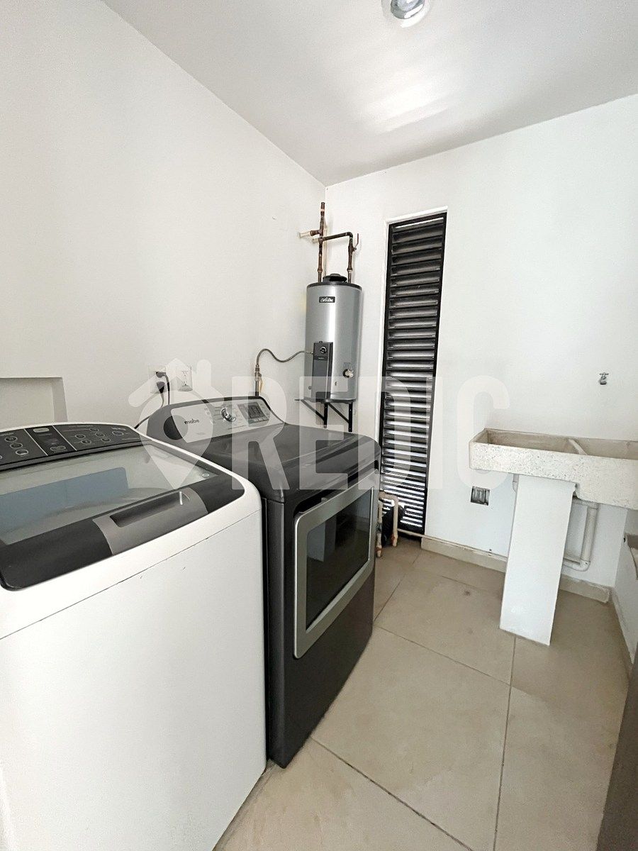Casa em Zákia, El Marqués, foto 19 de 25