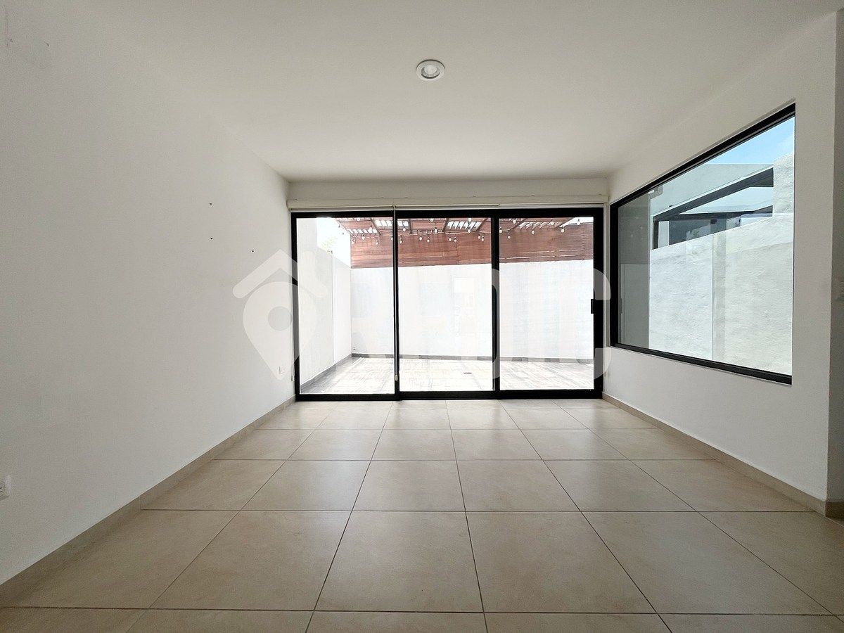 Casa em Zákia, El Marqués, foto 6 de 25