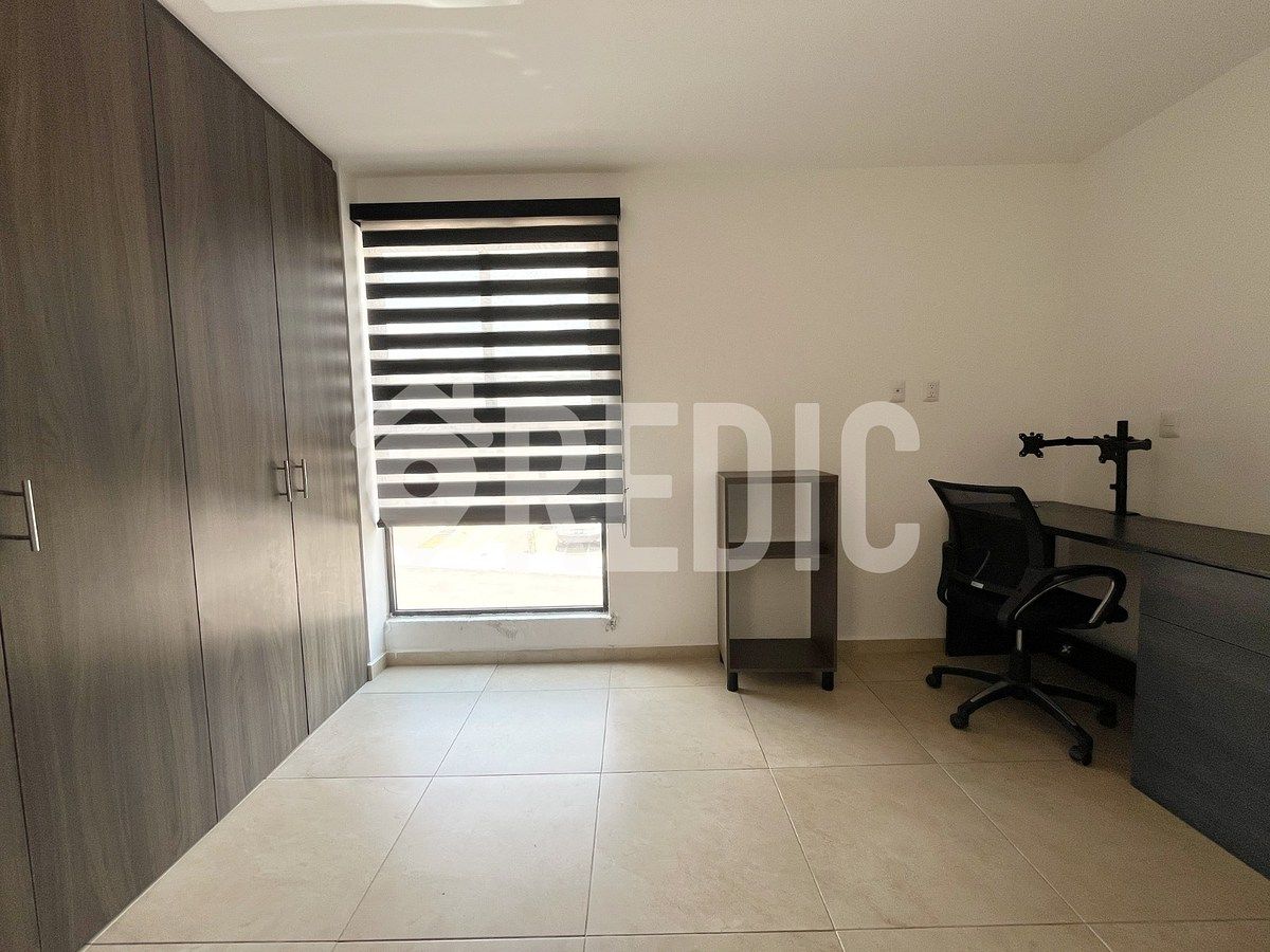 Casa em Zákia, El Marqués, foto 14 de 25