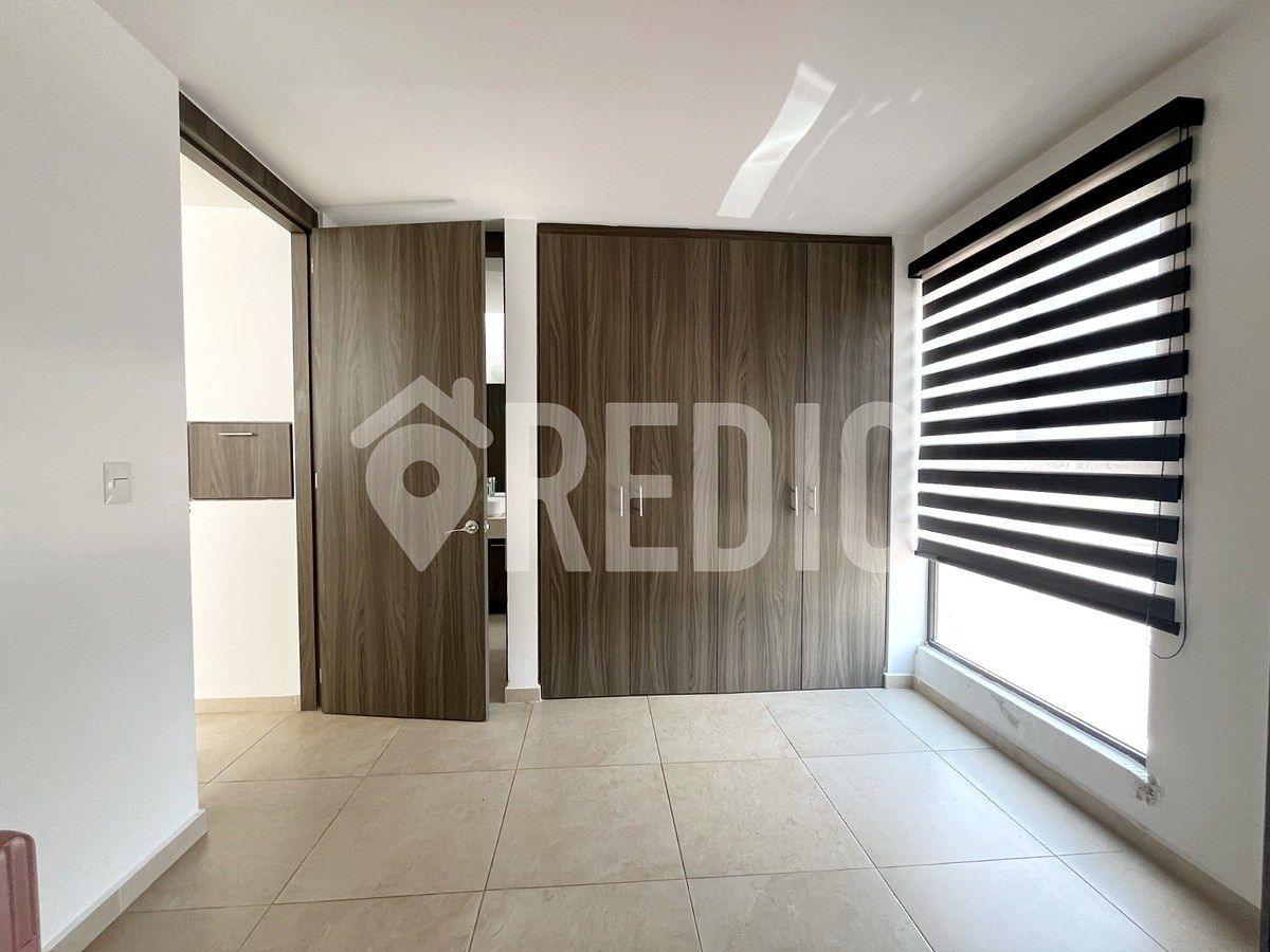 Casa em Zákia, El Marqués, foto 15 de 25