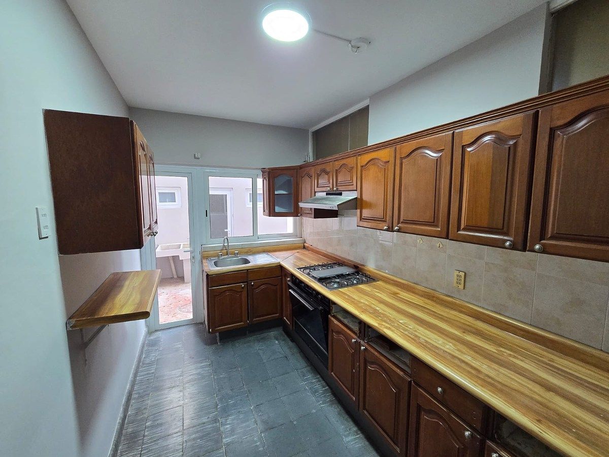 Casa com uso comercial em Jardines del Bosque Norte, Guadalajara, foto 10 de 17