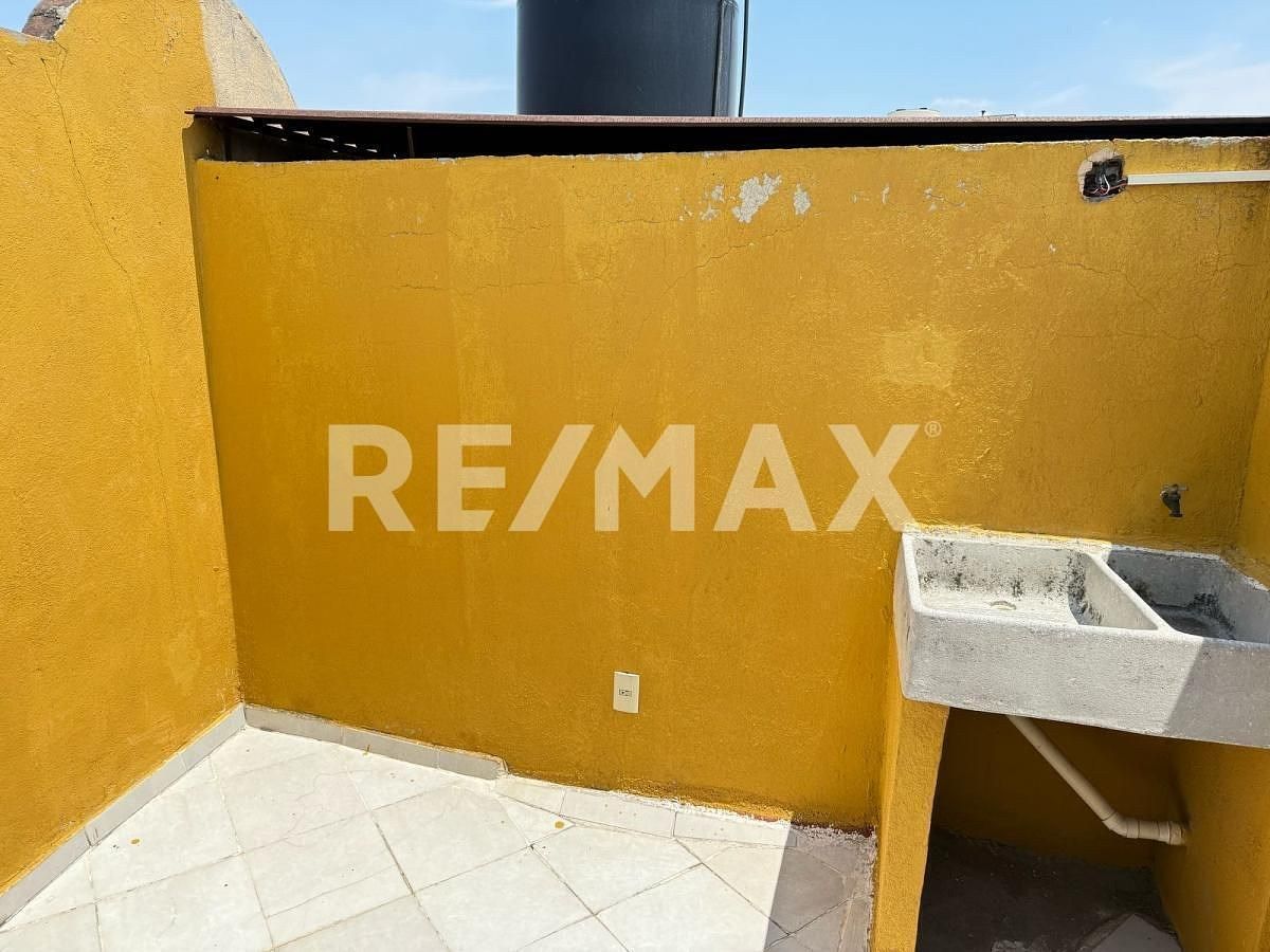 House in Gated Community in Rinconada San Felipe I, Coacalco de Berriozábal, photo 4 of 12