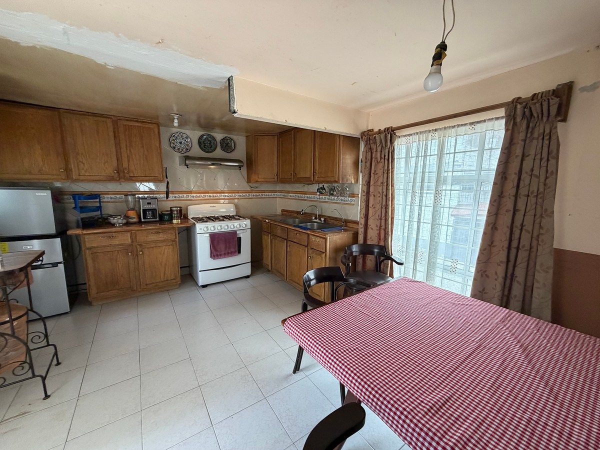 House in Granjas Populares Guadalupe Tulpetlac, Ecatepec de Morelos, photo 4 of 21