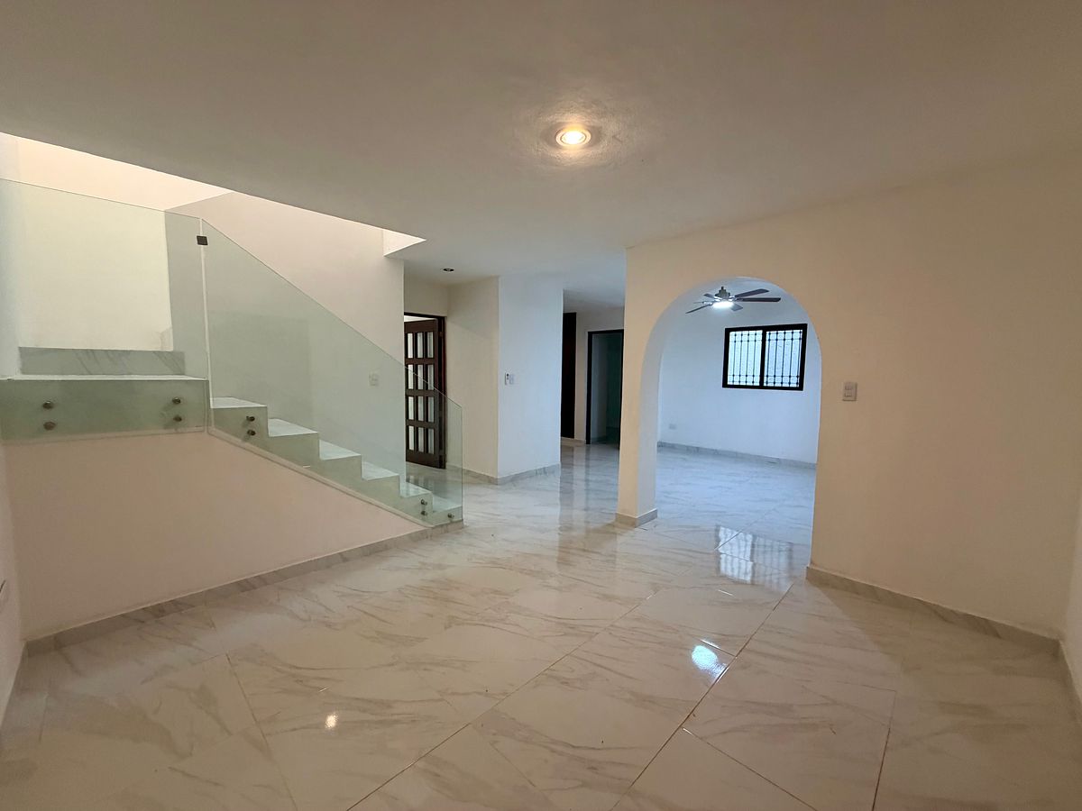 Casa em Montes de Ame, Mérida, foto 3 de 29