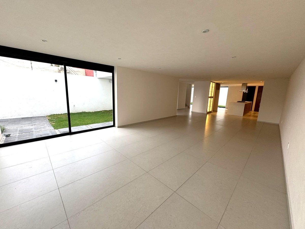 Casa em Ciudad Satélite, Naucalpan de Juárez, foto 3 de 31