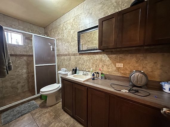 House in Manuel Márquez de León, Ensenada, photo 2 of 27