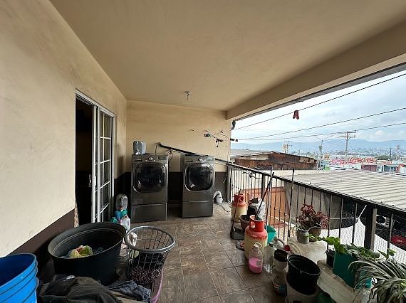 House in Manuel Márquez de León, Ensenada, photo 3 of 27