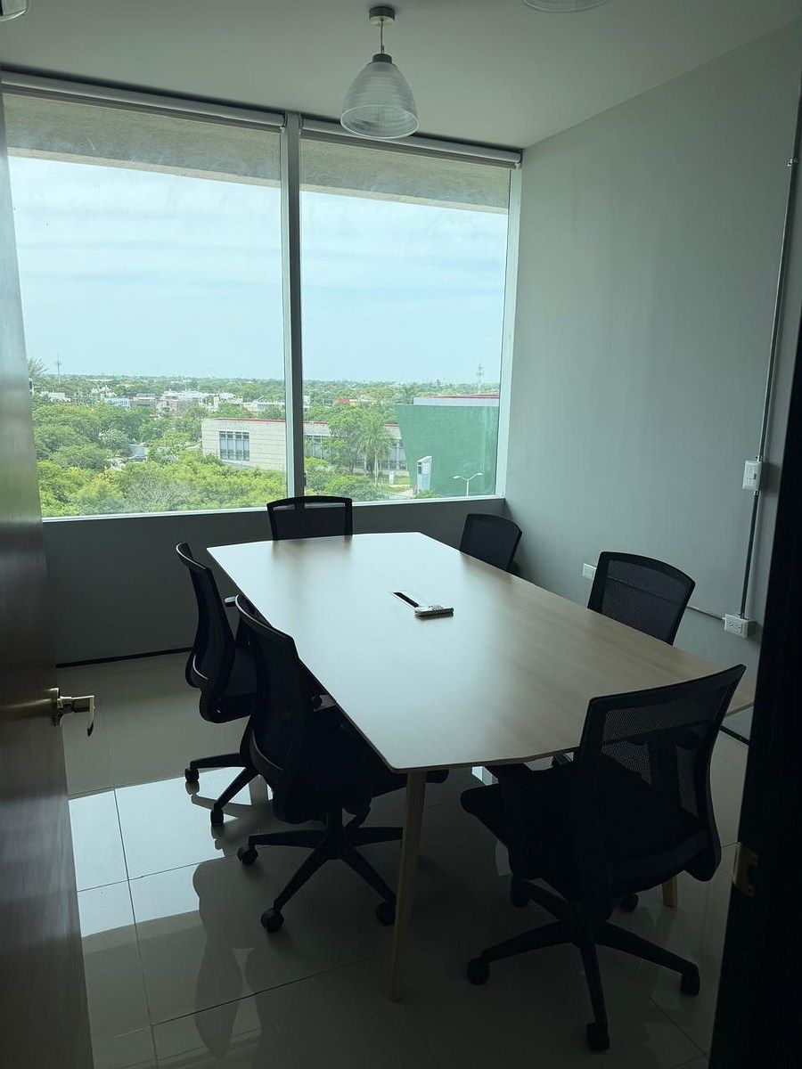 Oficinas en Renta | Plaza LUXUS Altabrisa | Mérida, Yucatán, foto 1 de 10