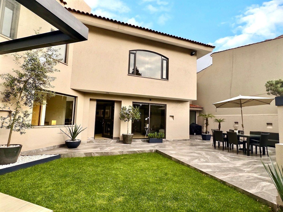 House in Gated Community in Hacienda de las Palmas, Huixquilucan, photo 2 of 25