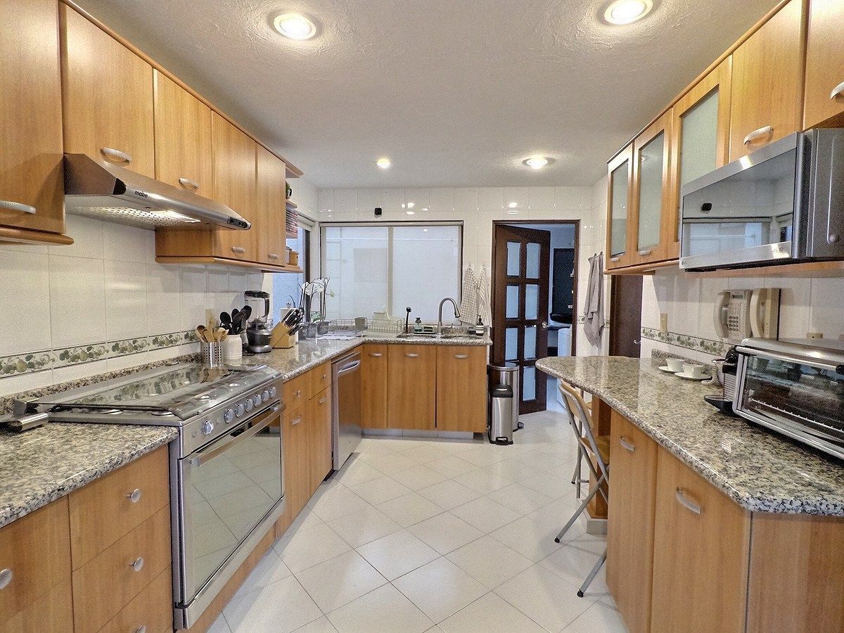 House in Gated Community in Hacienda de las Palmas, Huixquilucan, photo 11 of 25