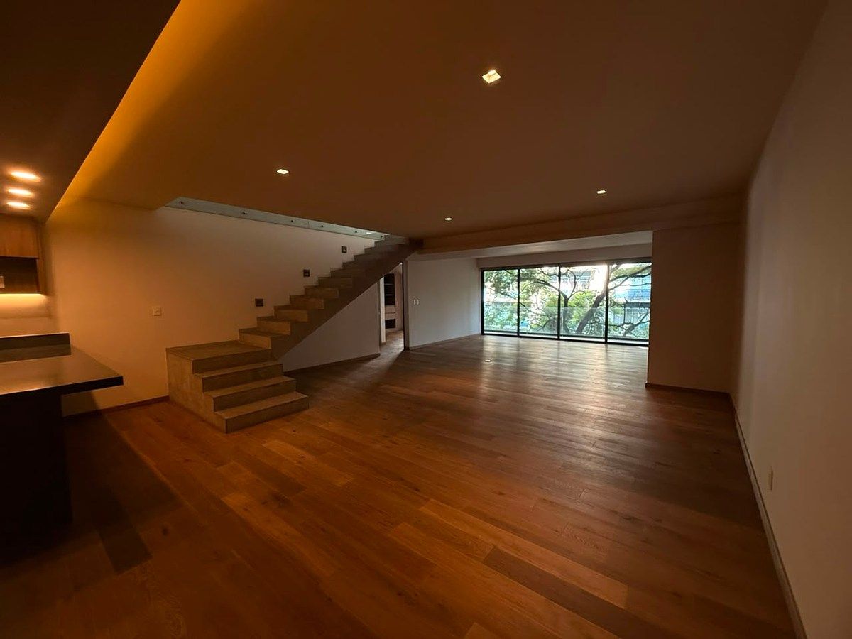 APARTAMENTO PARA ALUGAR EM POLANCO, foto 1 de 31