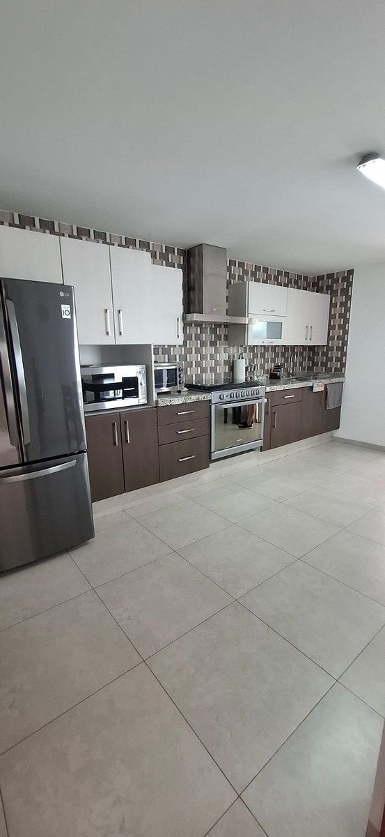 CASA À VENDA EM SAN ÁNGEL II, foto 1 de 10
