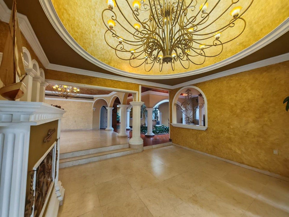 Casa en La Herradura, León, foto 11 de 19