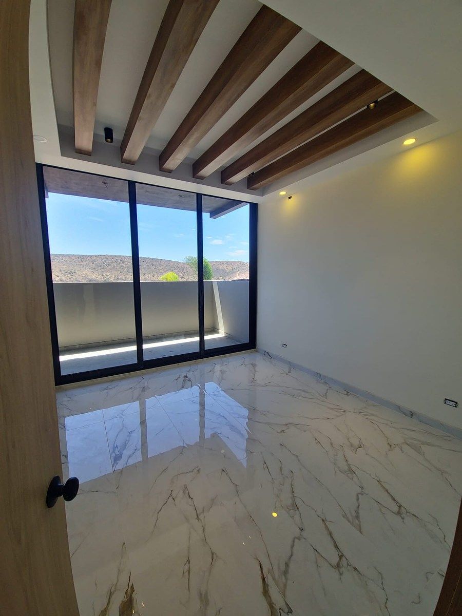 RECÁMARA EN PLANTA BAJA, foto 6 de 19