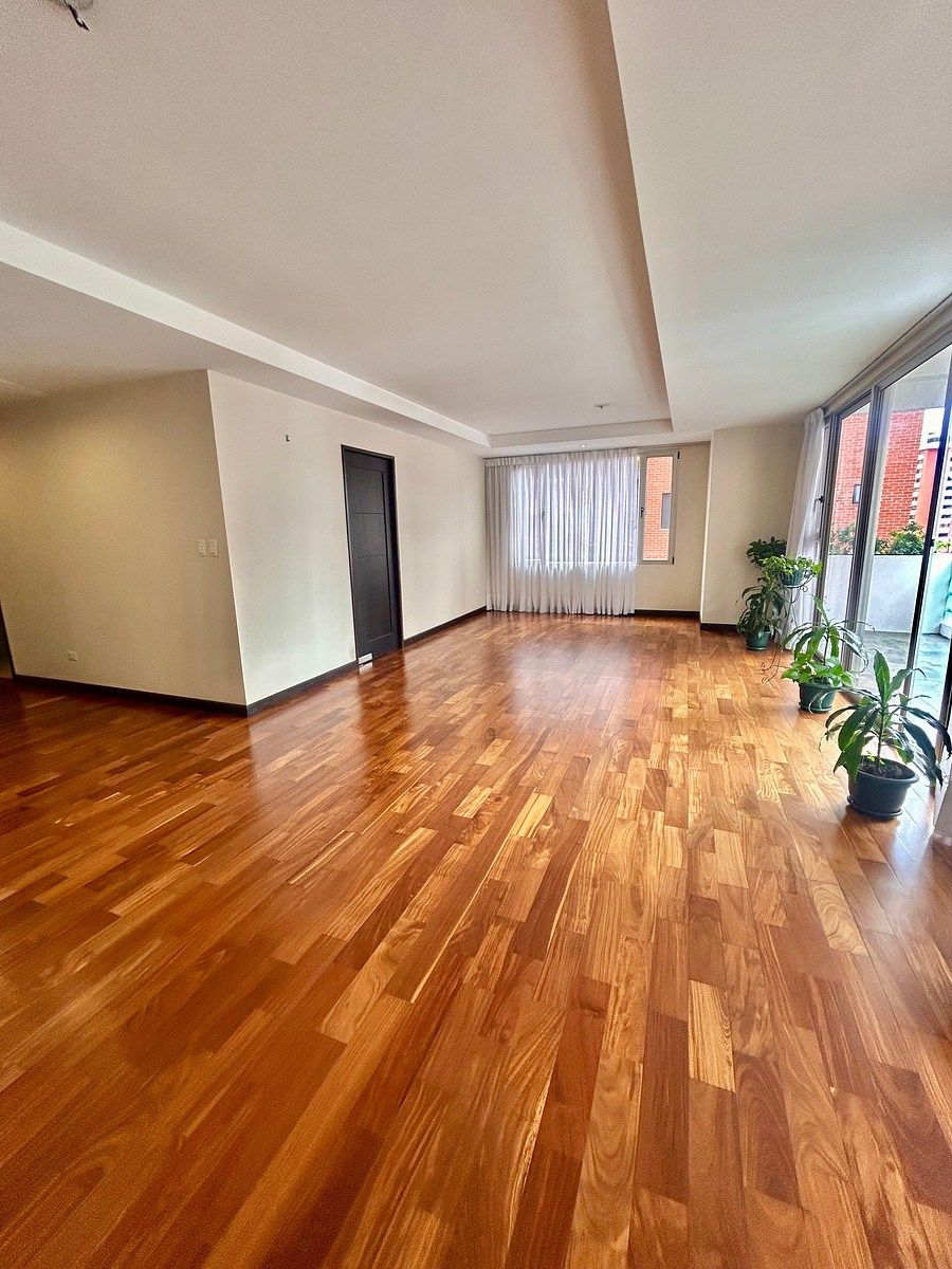 Apartamento en 10, Guatemala, foto 2 de 22