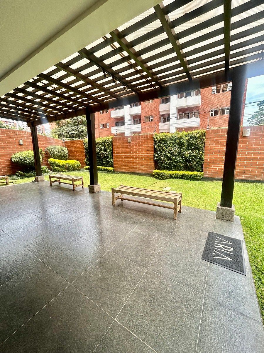 Apartamento en Alquiler Edificio Aria, foto 1 de 22