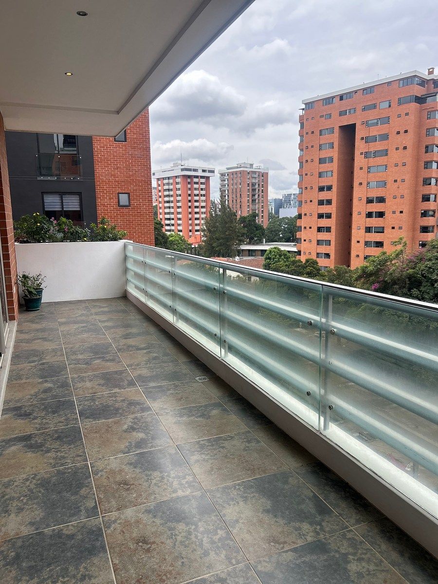 Apartamento en 10, Guatemala, foto 4 de 22