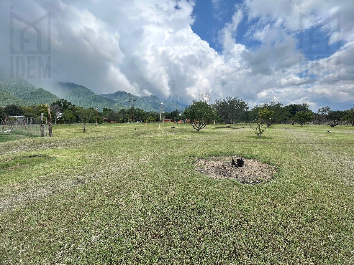Lote em El Yerbaniz, Santiago, foto 3 de 9